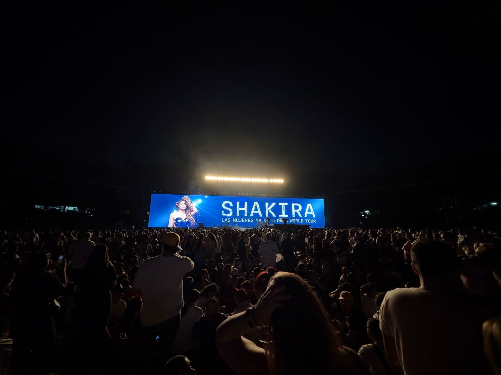Así se ve el Estadio Metropolitano de Barranquilla a pocas horas de la salida de Shakira al escenario.