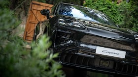 El Porsche Cayenne Electric llega al mercado colombiano como una de las novedades eléctricas de la marca alemana.