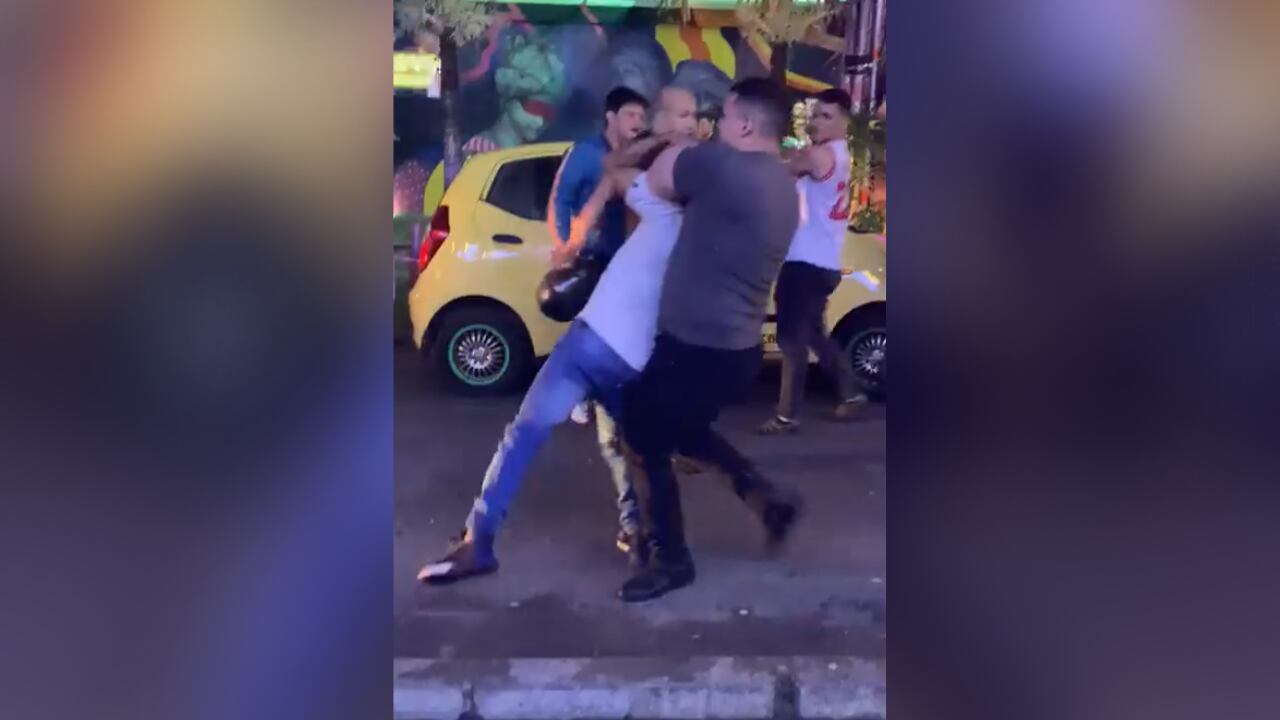El episodio tuvo varios testigos, quienes publicaron videos en redes sociales al respecto.