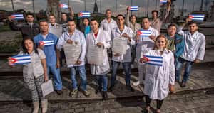 Médicos cubanos