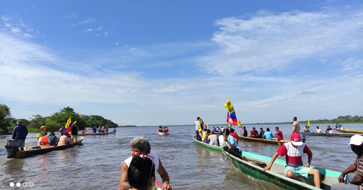 Pescadores del Magdalena Medio protestaron en contra del fracking