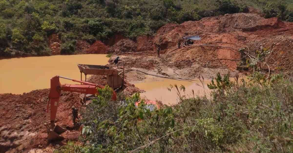 Los conflictos por la minería son un gran problema en Antioquia. Foto: Ejército Nacional.
