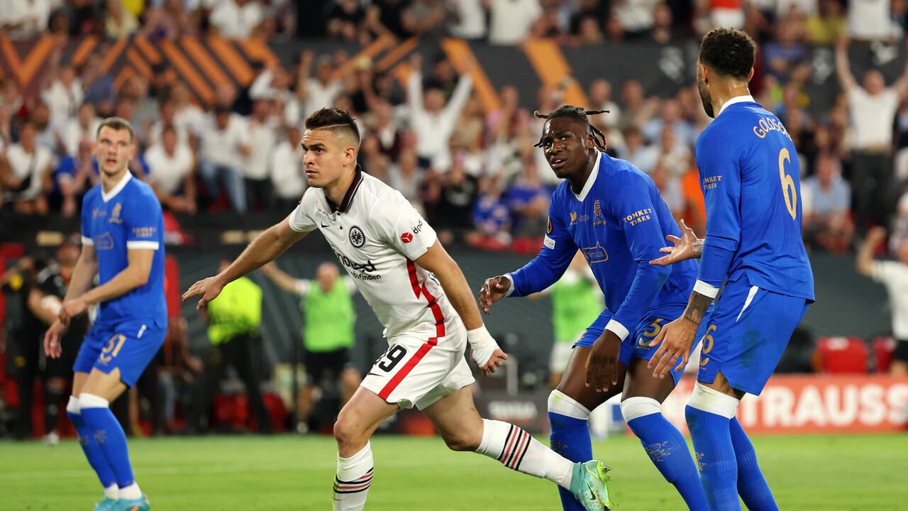 Alemanes y escoceses definieron el campeón de la Europa League.