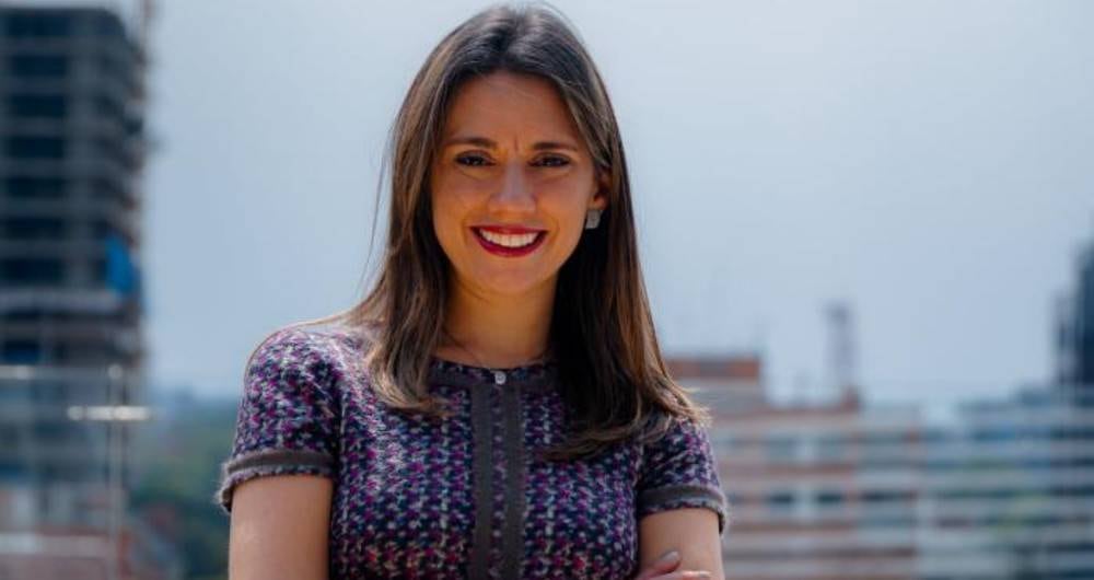 En conversación con Dinero, la presidenta ejecutiva de la Cámara Colombiana de Comercio Electrónico, María Fernanda Quiñones, señaló que el país ha avanzado significativamente en el comercio electrónico en los últimos meses; sin embargo, aún persisten varios retos "que se han ido resolviendo en el camino", por lo que es importante que los usuarios adopten una cultura de compra digital.