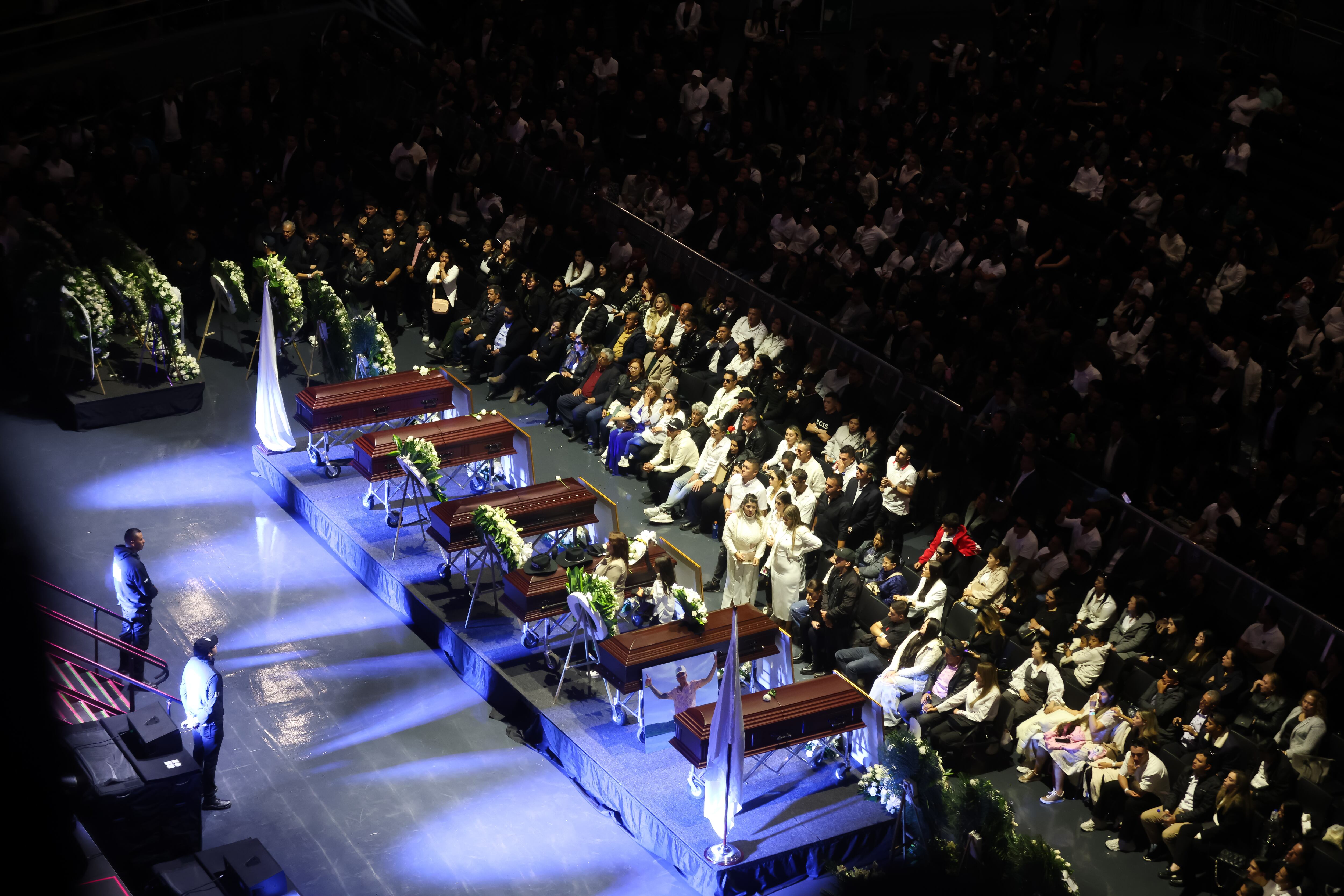Homenaje a Yeison Jiménez en el Movistar Arena.