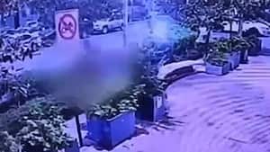 El cuerpo del menor fue arrojado a una vía publica desde un edificio en Santiago de Chile.