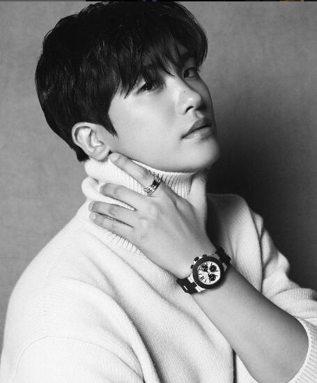 Park Hyung Sik