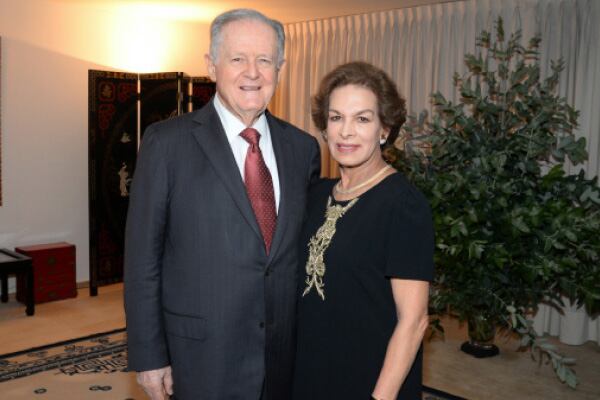 Luis Carlos Sarmiento y Fanny de Sarmiento.