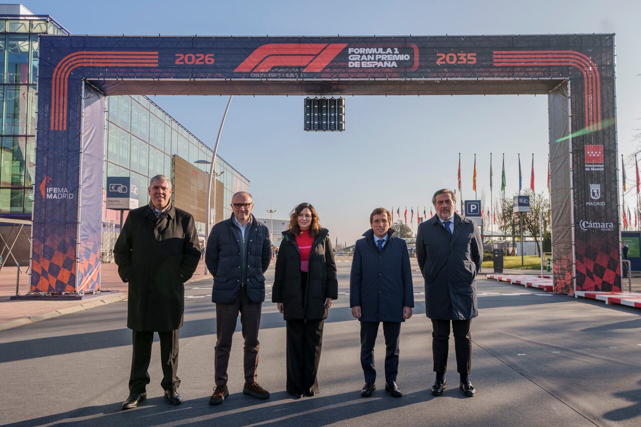 From left to right: Chairman of the Executive Committee of IFEMA Madrid Jose Vicente de los Mozos, CEO of Formula One Group Stefano Domenicali, President of the Madrid Regional Government Isabel Diaz Ayuso, Mayor of Madrid Jose Luis Martinez Almeida, and President of the Chamber of Commerce of Madrid Angel Asensio pose for a picture pose for a photographers before a press conference at the IFEMA congress centre in Madrid, Spain, Tuesday, Jan. 23, 2024. A Madrid grand prix will join the Formula One calendar from 2026 on a track that will include street and non-street sections around the city's exhibition center. (AP Photo/Manu Fernandez)