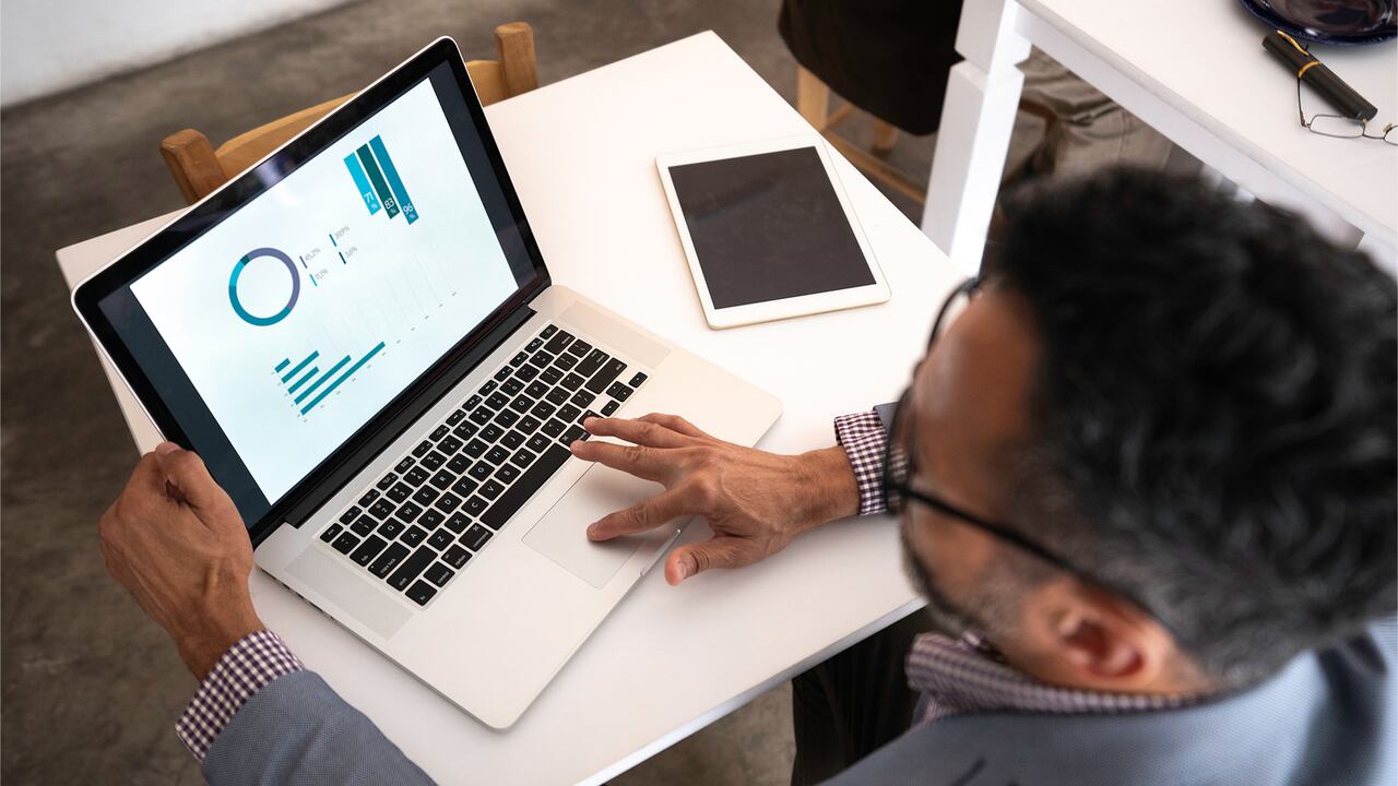 Para los empleados, esta tecnificación ha revolucionado la forma en que pueden estar al día con sus obligaciones tributarias y legales.