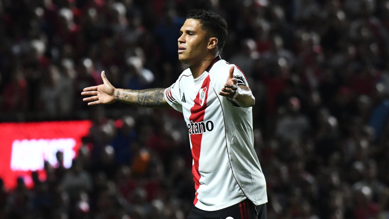 Juan Fernando Quintero salió de River Plate luego de su tercer ciclo en el club argentino