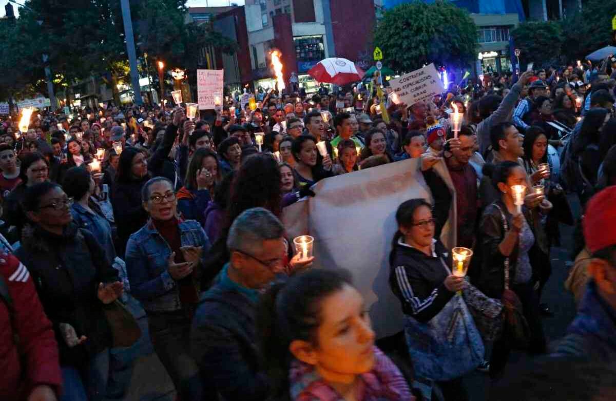 La ministra de Educación, Yaneth Giha, señaló que para reiniciar las conversaciones con los maestros es necesario el mediador ya que es el camino marcado por la ley. Foto: Guillermo Torres / SEMANA