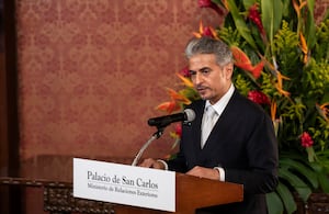 Ahmed Al Ameri, CEO de Sharjah Book Authority, en la presentación del emirato de Sharjah como invitado de honor a la FILBo 2027. Palacio de San Carlos, septiembre 25 de 2026.