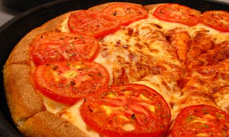 La salsa de la Pizza Napolitana es famosa en todo el mundo, un plato típico italiano