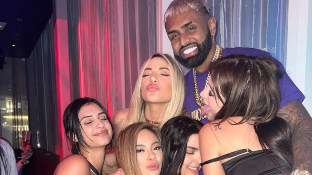 Adicionalmente, este empresario, que vive en Medellín y Miami, busca ser elegido como gobernador de Puerto Rico, donde se ha conocido por su atención a niños de comunidades vulnerables en la isla.