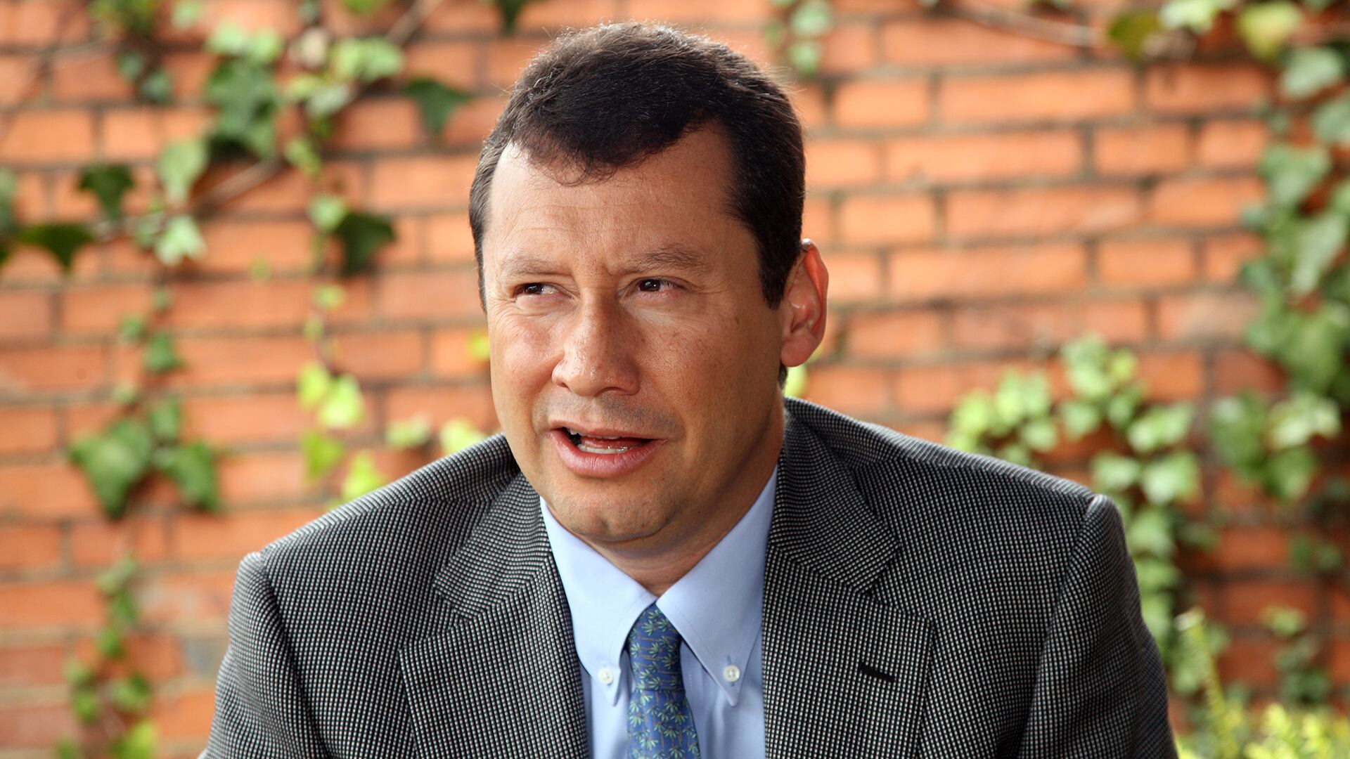 Jaime Lombana, Abogado