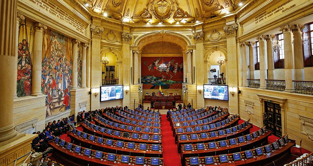  Según Germán Blanco, presidente de la Cámara, 62 por ciento de los legisladores está vacunado con una y dos dosis y 38 por ciento no se ha beneficiado por su edad.