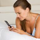 Influencer crea un doble virtual para tener varios novios digitales y luego cobrarles dinero.