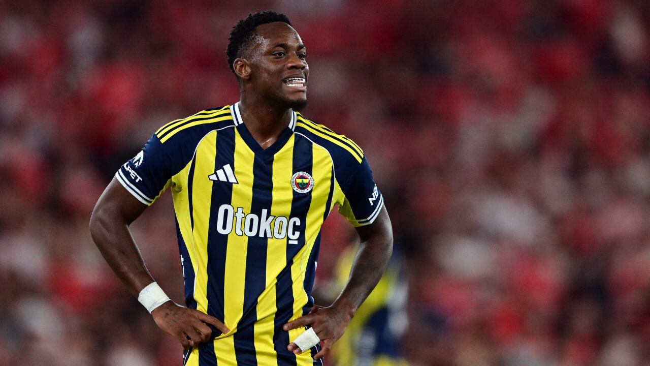 Su equipo marcha segundo en la liga de Turquía.