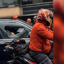 Escena donde quedó el vehículo de quienes habrían sido robados.