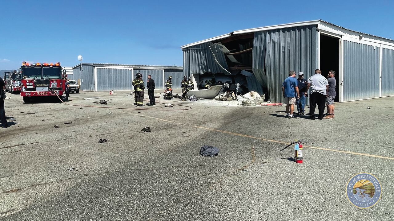dos aviones colisionaron en un aeropuerto de California, hay varios muertos