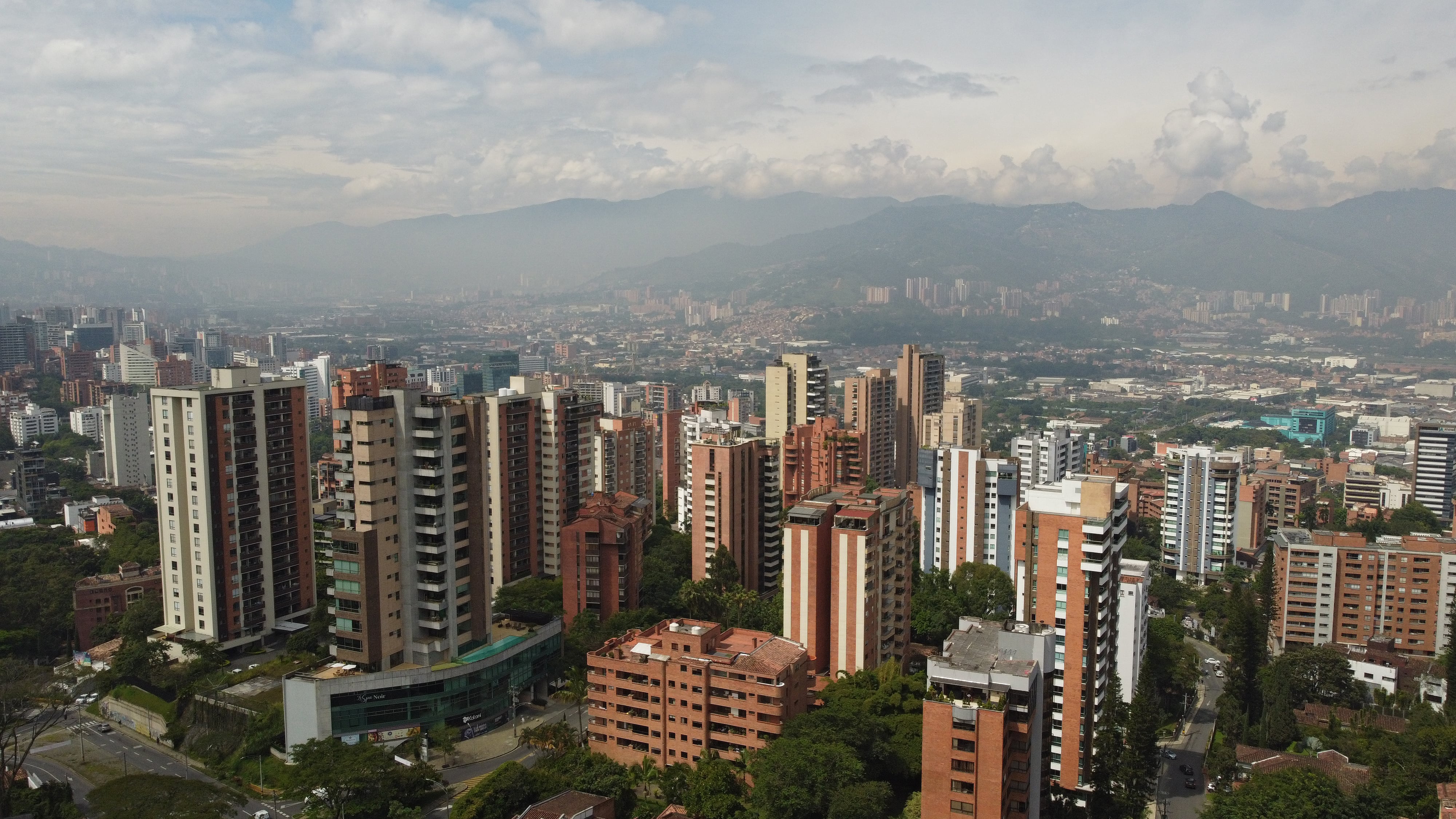 Panorámica de Medellín El Poblado 
Medellín octubre 12 del 2022
Foto Guillermo Torres / Semana