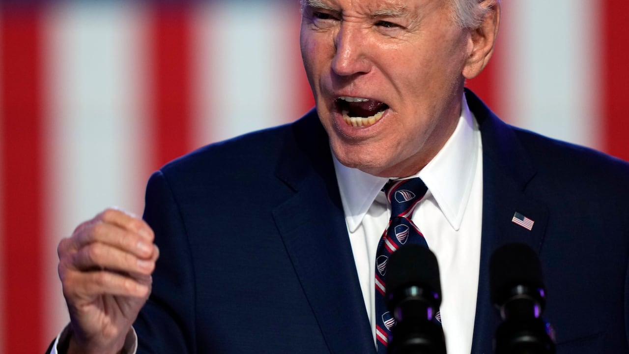 Presidente de Estados Unidos realiza su primer discurso de campaña