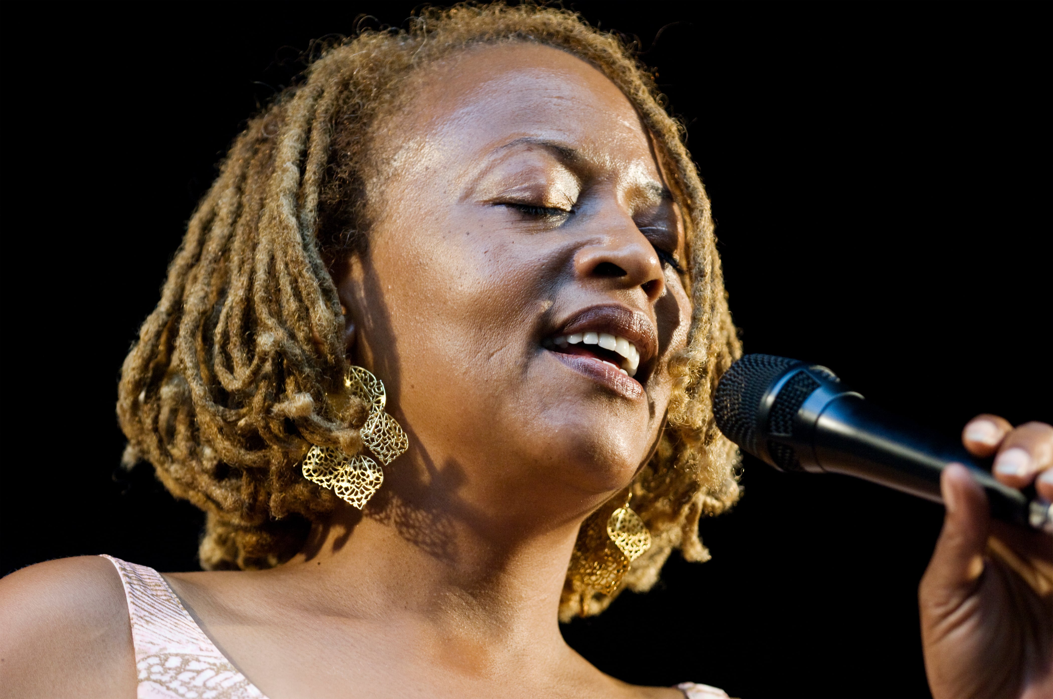 Cassandra Wilson