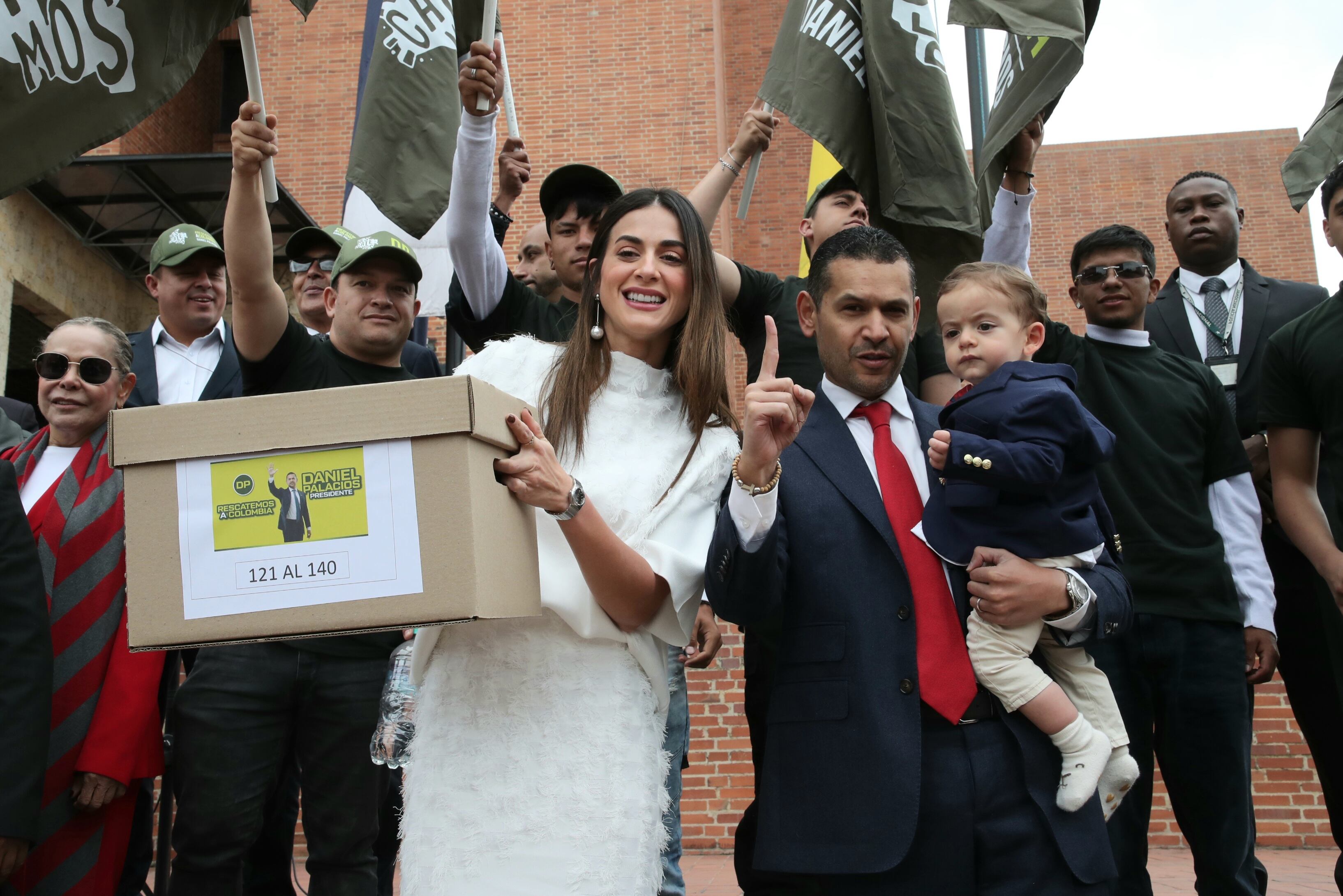 Inscripción de firmas del precandidato a la Presidencia, Daniel Palacios