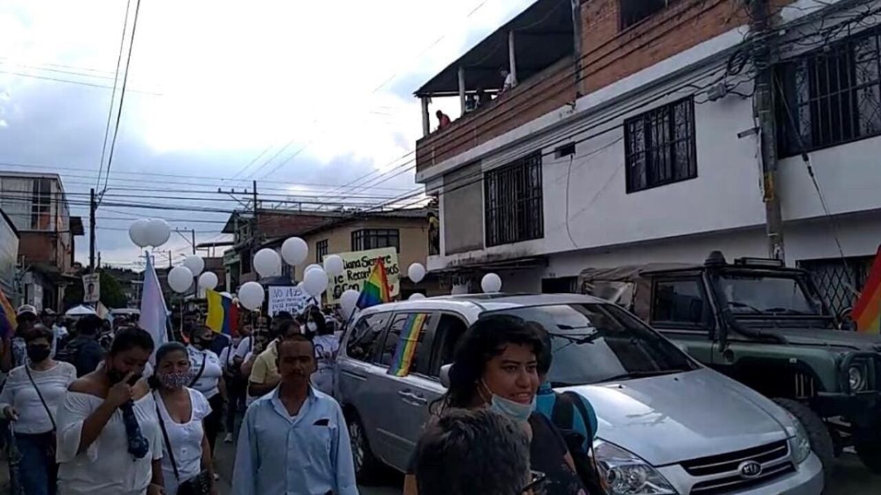 Cientos de personas despiden a Juliana Giraldo en Jamundí, Valle