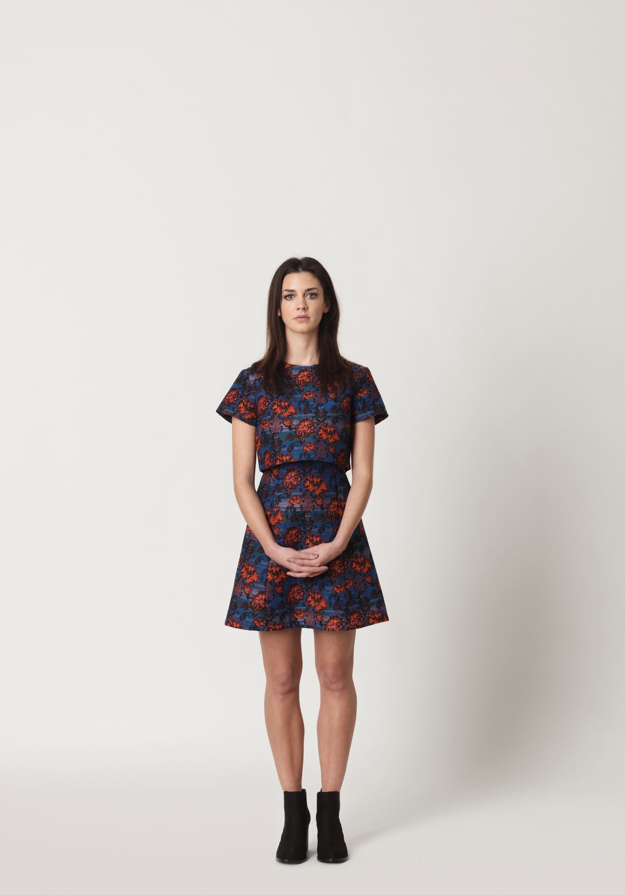 Full-length portrait of a young woman