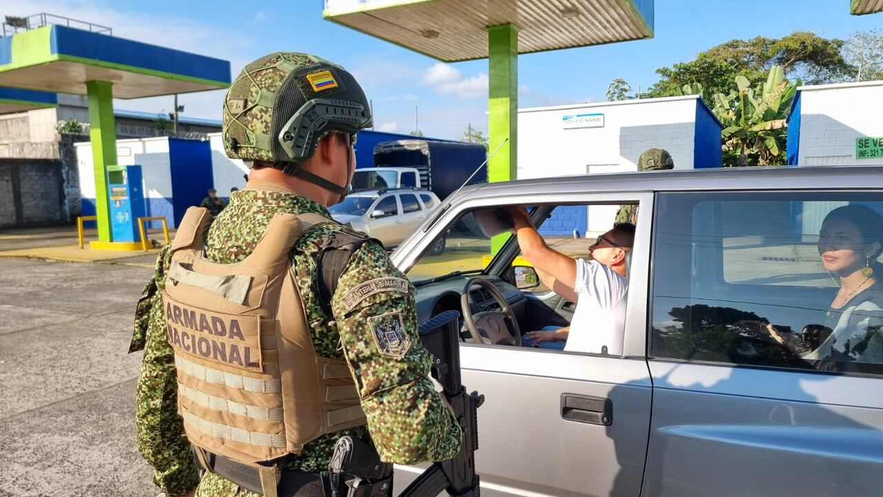 La Armada de Colombia desplegó más de 1.000 hombres en Nariño para brindar seguridad en las elecciones.