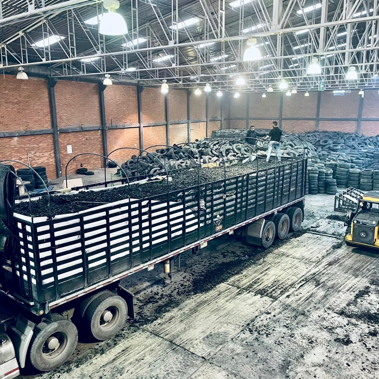 Planta de procesamiento de llantas usadas en Mosquera.