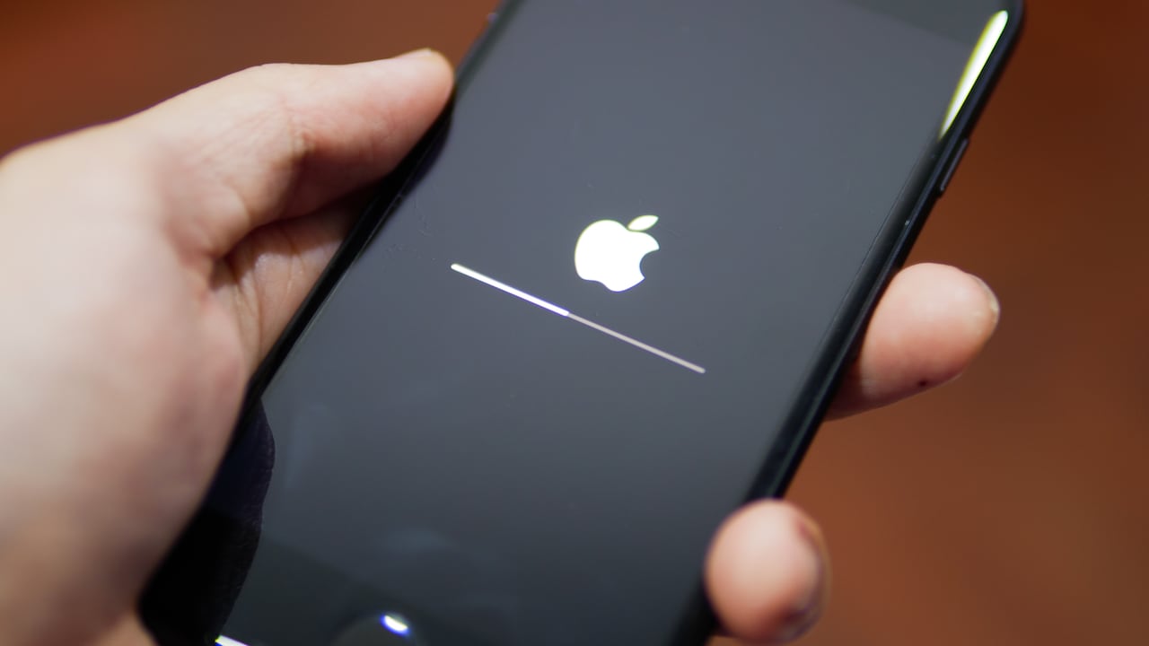 La compañía dirigida por Tim Cook lleva tiempo trabajando en la versión actualizada de Siri.