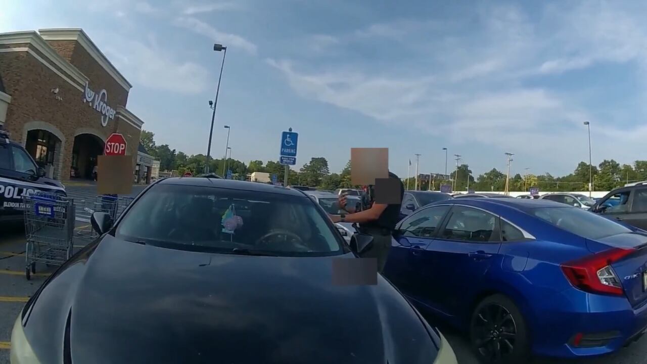 El hecho quedó registrado en un video por parte de los agentes.