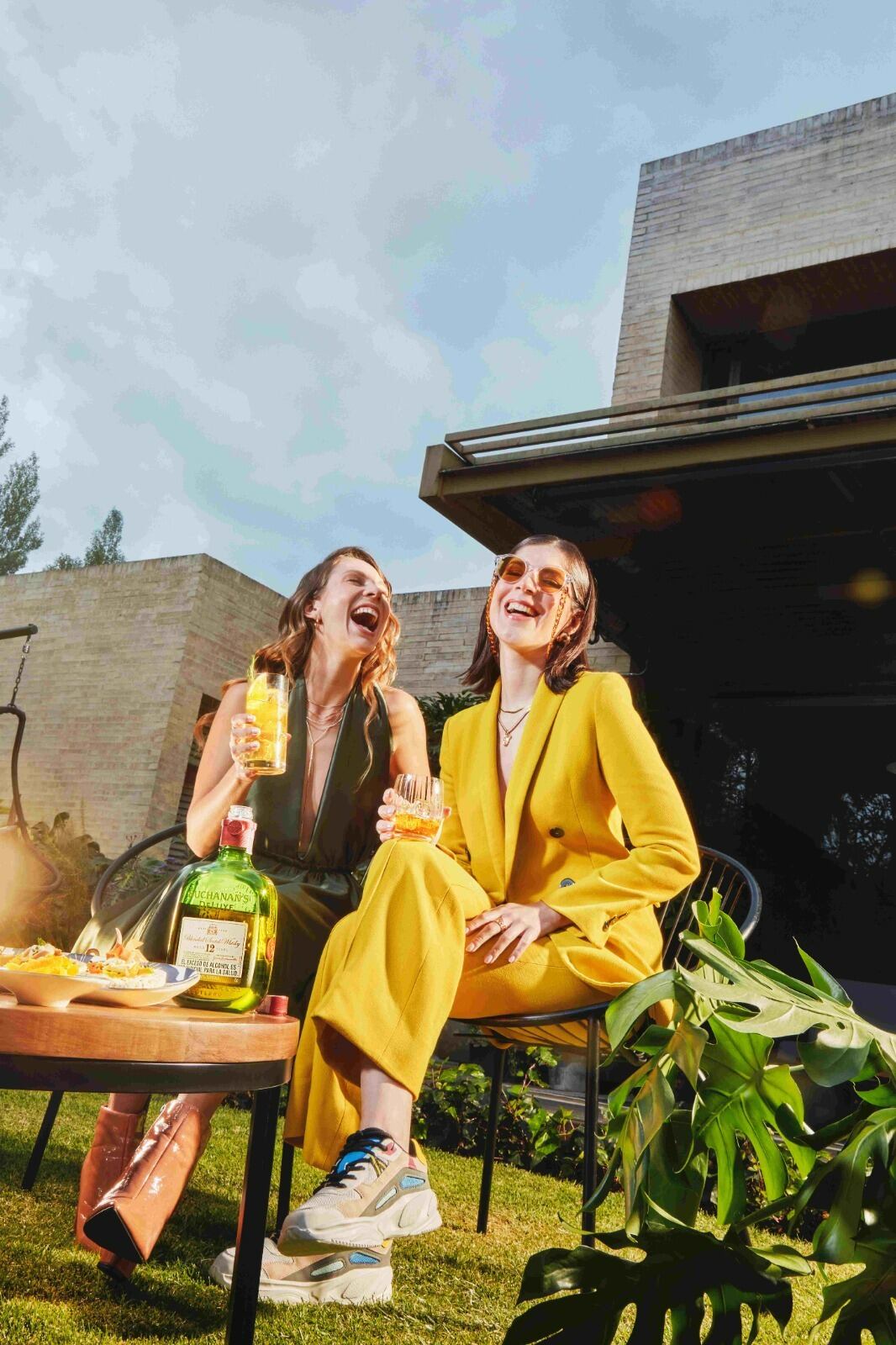 En el marco de la conmemoración del mes de la mujer, Buchanan´s, la marca de whisky escocés, lanzó ‘Women´s World’, una iniciativa que busca mostrar la fortaleza y liderazgo de las mujeres colombianas que desafían paradigmas sociales para disminuir las brechas de género.