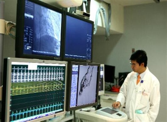 La radioterapia es un procedimiento que se realiza cuando el cáncer se encuentra avanzado. 