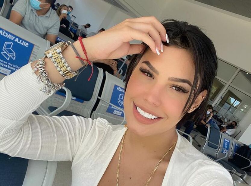 Ana del Castillo, cantante de música vallenata.