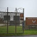 La policía británica en el oeste de Inglaterra declaró el domingo 27 de septiembre un incidente grave y evacuó propiedades cerca de una base utilizada por la Fuerza Aérea de Estados Unidos,