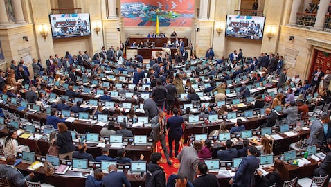 Con la ley de rescate económico, que será radicada en septiembre en el Congreso, la expectativa es que el déficit baje a 7,2 por ciento del PIB.