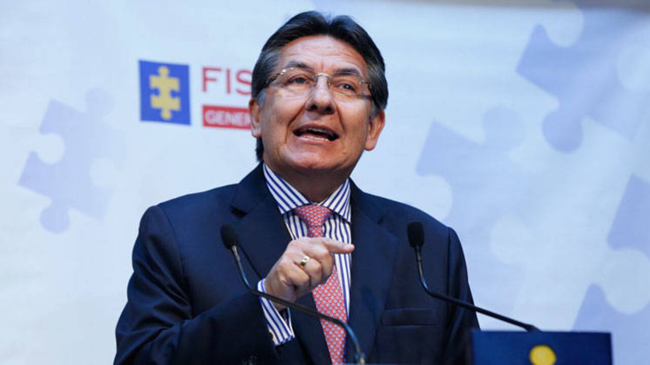 Exfiscal Néstor Humberto Martínez.