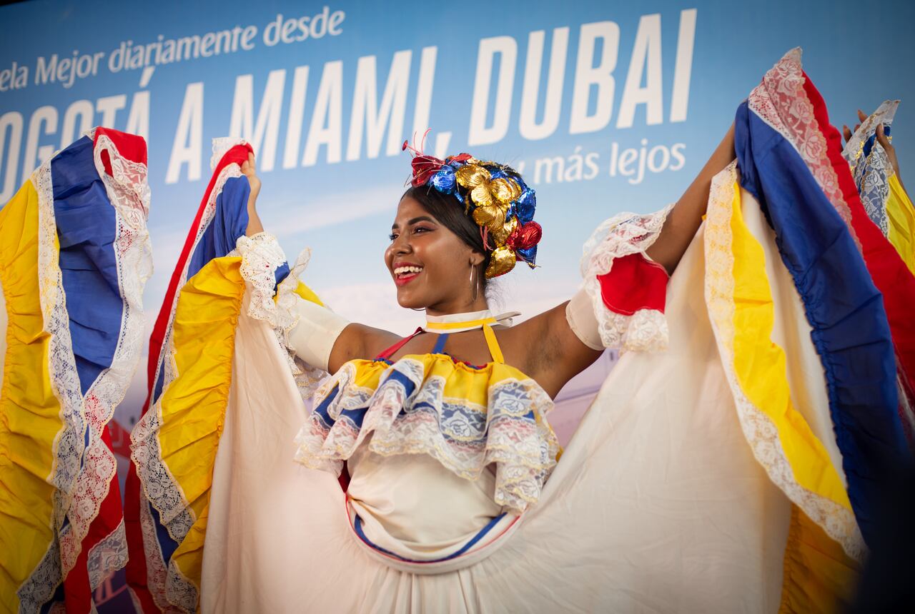 Evento inaugural de la ruta Bogotá-Miami-Dubái de Fly Emirates.