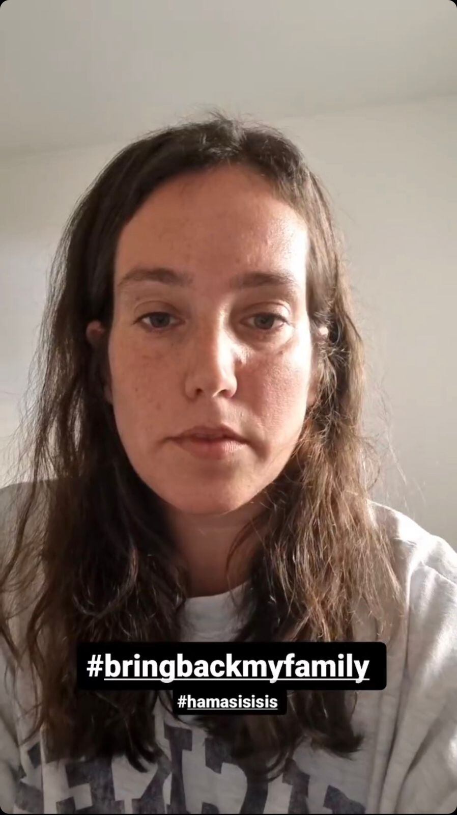 Yifat Zailer , una mujer cuya familia compuesto primo, incluido un bebé y un niño de tres años, fue secuestrado por Hamás.