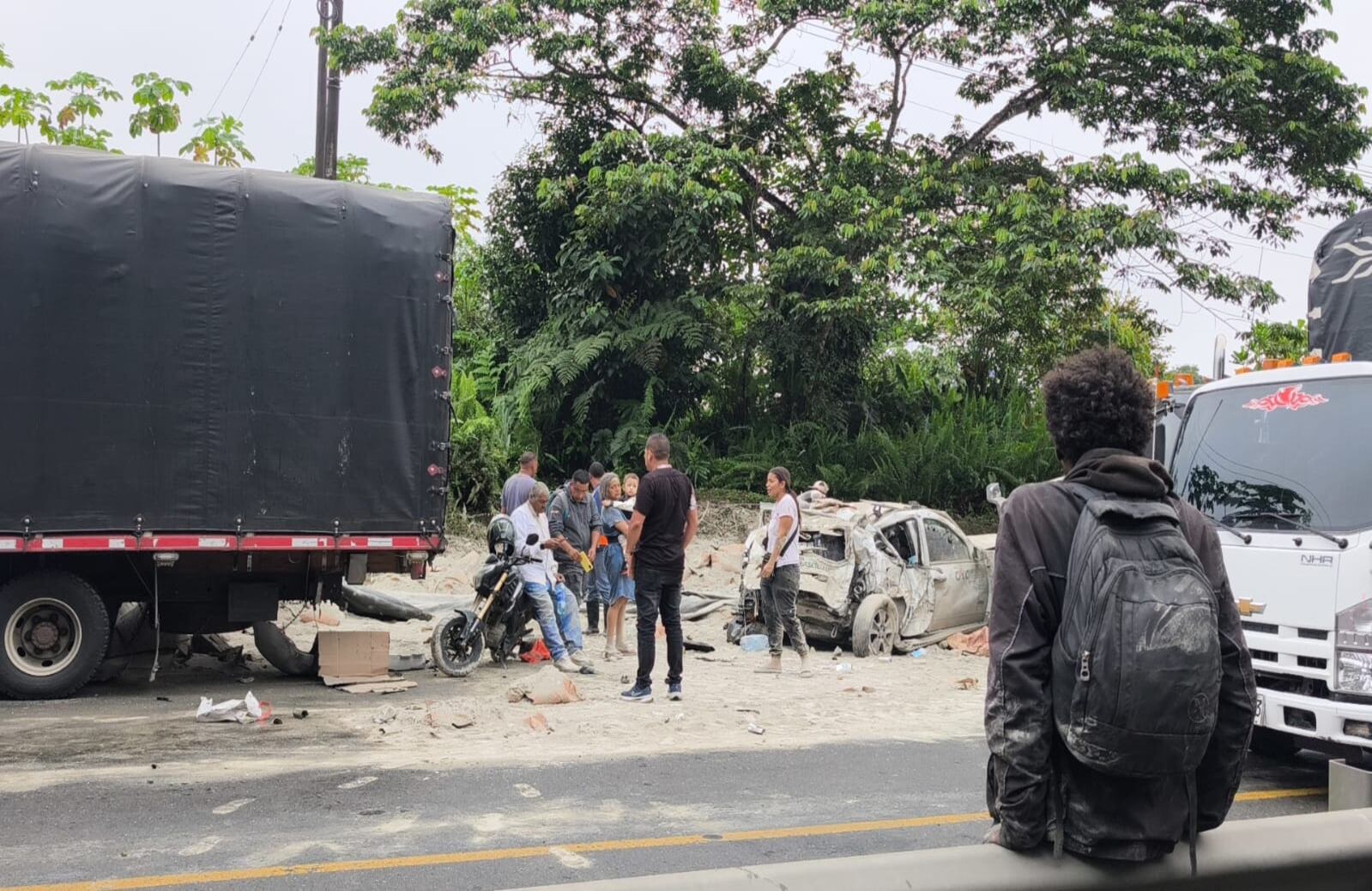 Choque múltiple genera caos vial en la vía Buenaventura - Córdoba en Valle del Cauca, al menos 4 vehículos están involucrados