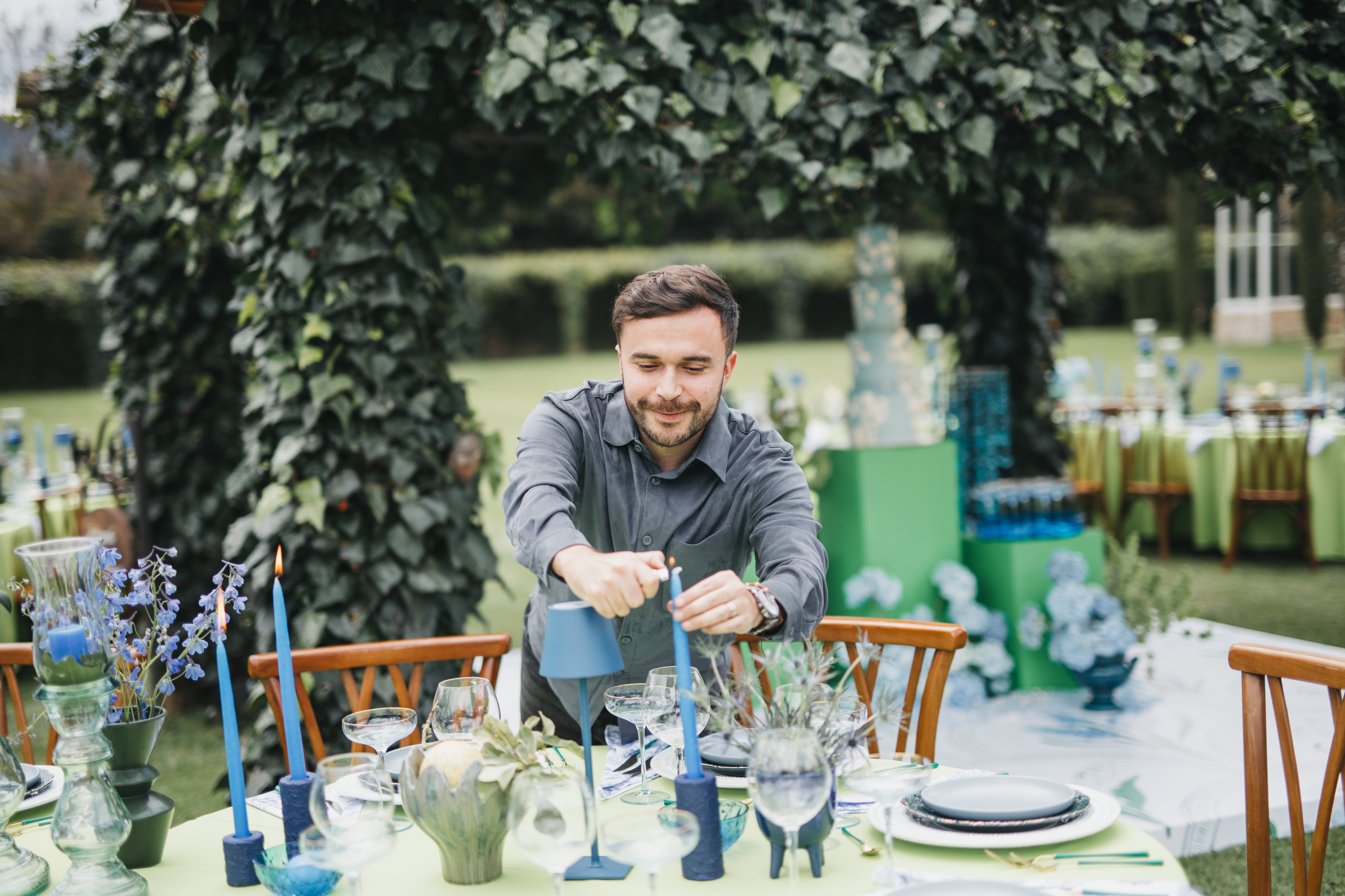 Ahmed Jessen es una marca asociada a bodas y eventos sociales de alto nivel, aunque su discurso se mantiene lejos de la idea clásica del lujo.