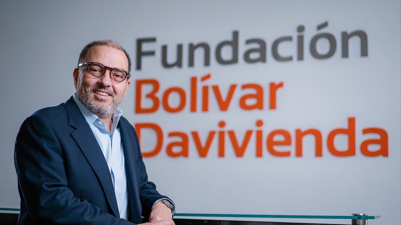 Director ejecutivo de la Fundación Bolívar Davivienda