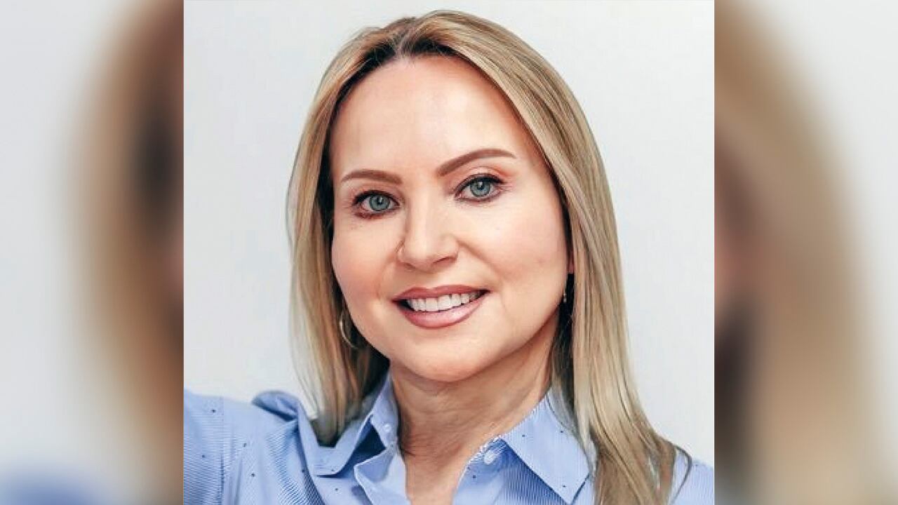 maría clara ramírez Exesposa de Iván Name 