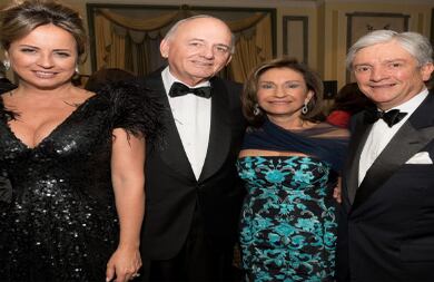 Mireya Cisneros, Osvaldo Cisneros, Anita Krell y Carlos Antonio Espinosa.
