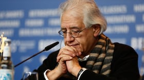El director Patricio Guzmán en la rueda de prensa de 'El botón de nácar' en la 65 Berlinale. Foto: Andreas Rentz/Getty Images.