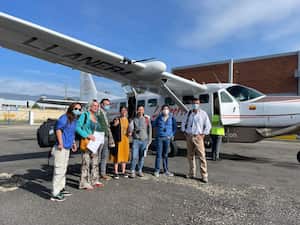 El viaje de Alejandro Gaviria por el Amazonas. Lo acompaña Brigitte Baptiste.